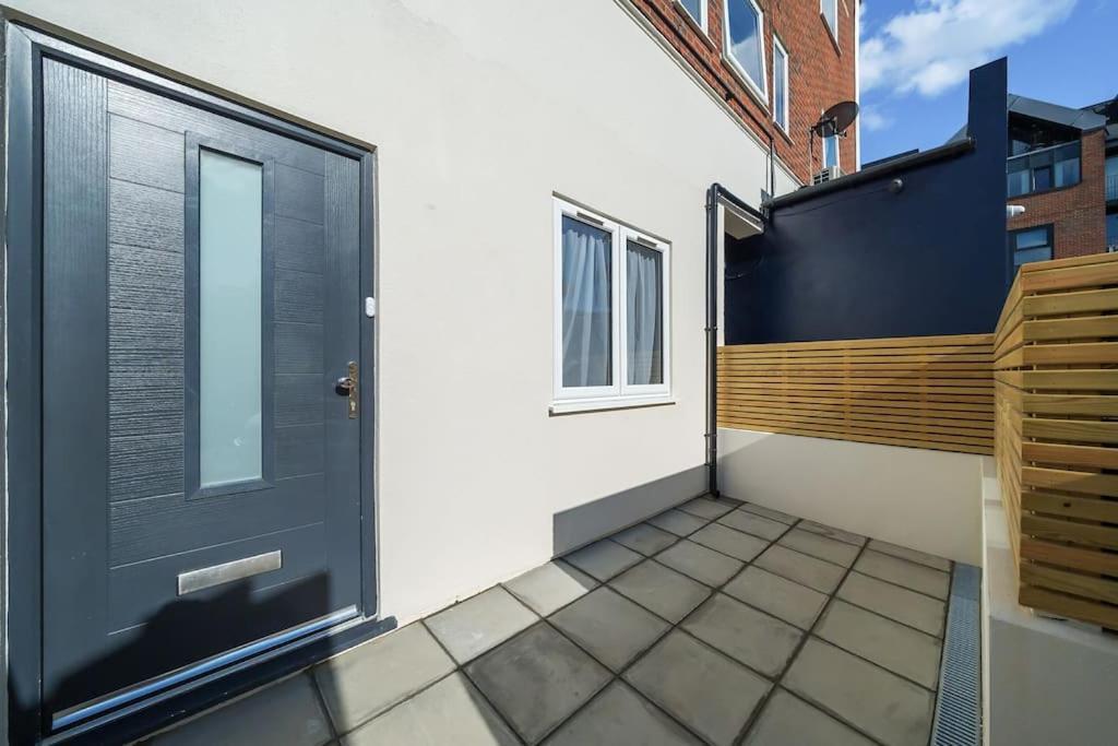 The Solo Haven 20 Min To Central London Exterior foto